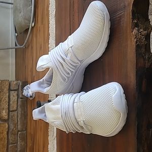 Adidas Cloudfoam